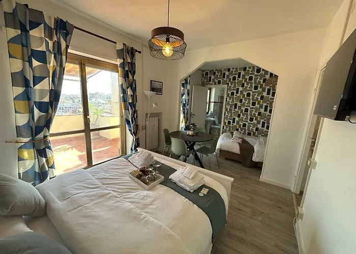 Attico Al Settimo Piano Lejlighed *